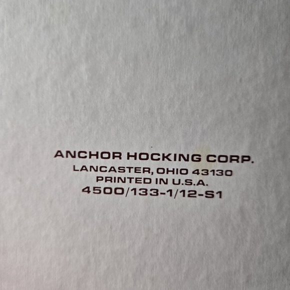 Anchor Hocking Wexford Printed Glassware Serving Tray - Picture 6 of 6